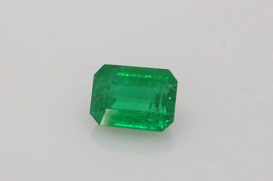 3.97ct Emerald Natural Emerald (Colour Green, Clarity Slightly Included, Cut Faceted)