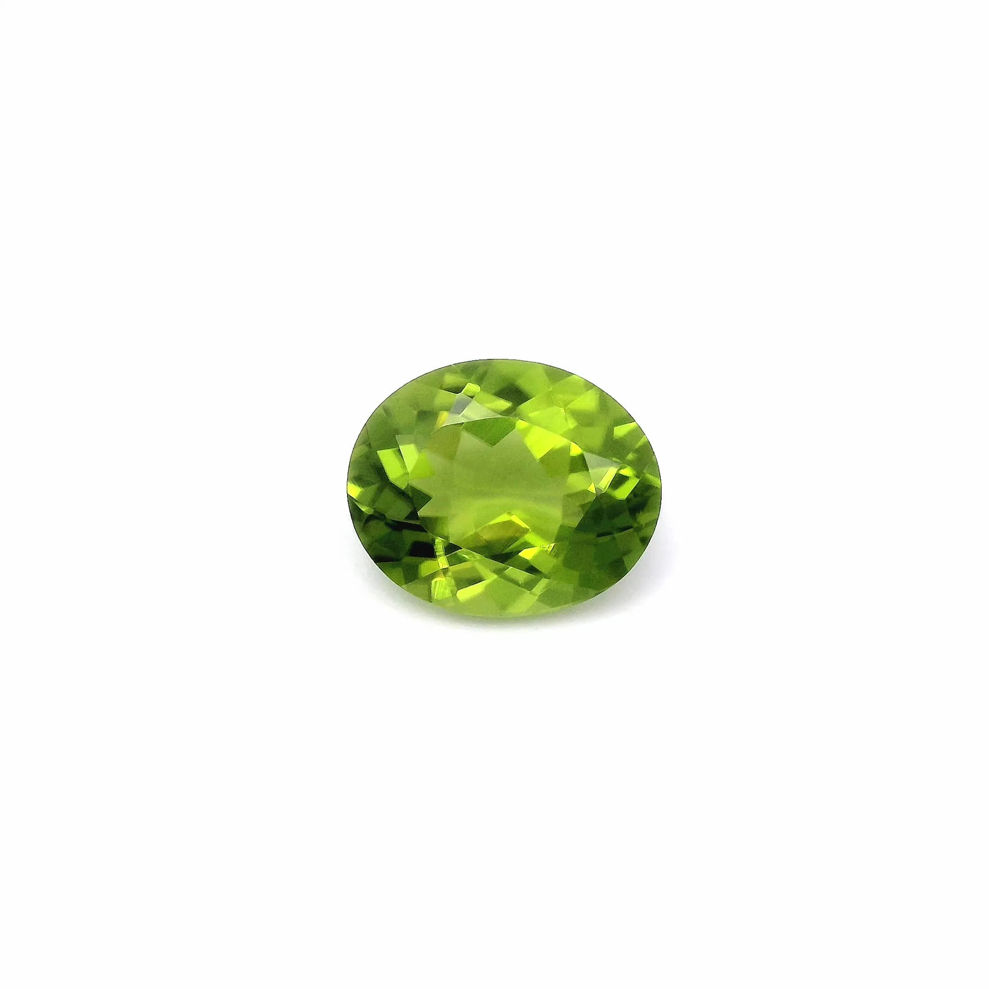 4.88ct Oval Natural Peridot (Colour Green, Clarity Eye Clean, Cut Faceted)