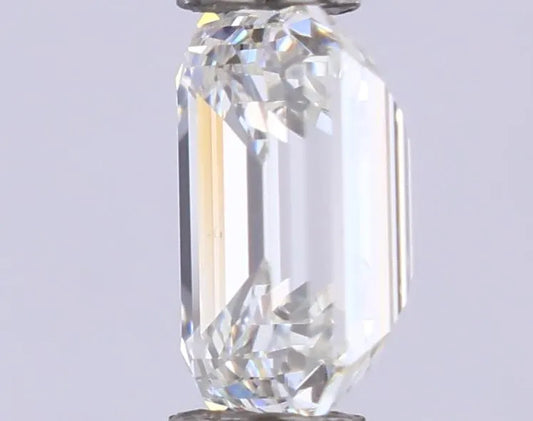 0.41ct Emerald Natural Diamond (Colour I, Clarity VS2, GIA Certified)