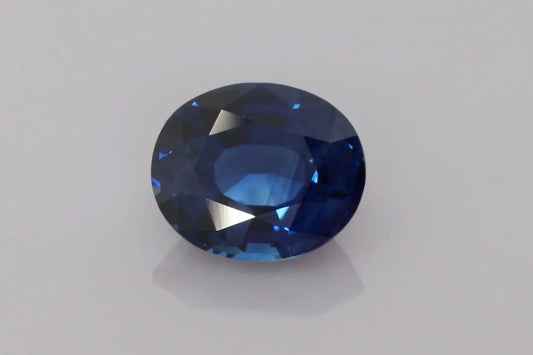 5.29ct Oval Natural Sapphire (Colour Blue, Clarity Slightly Included, Cut Faceted)